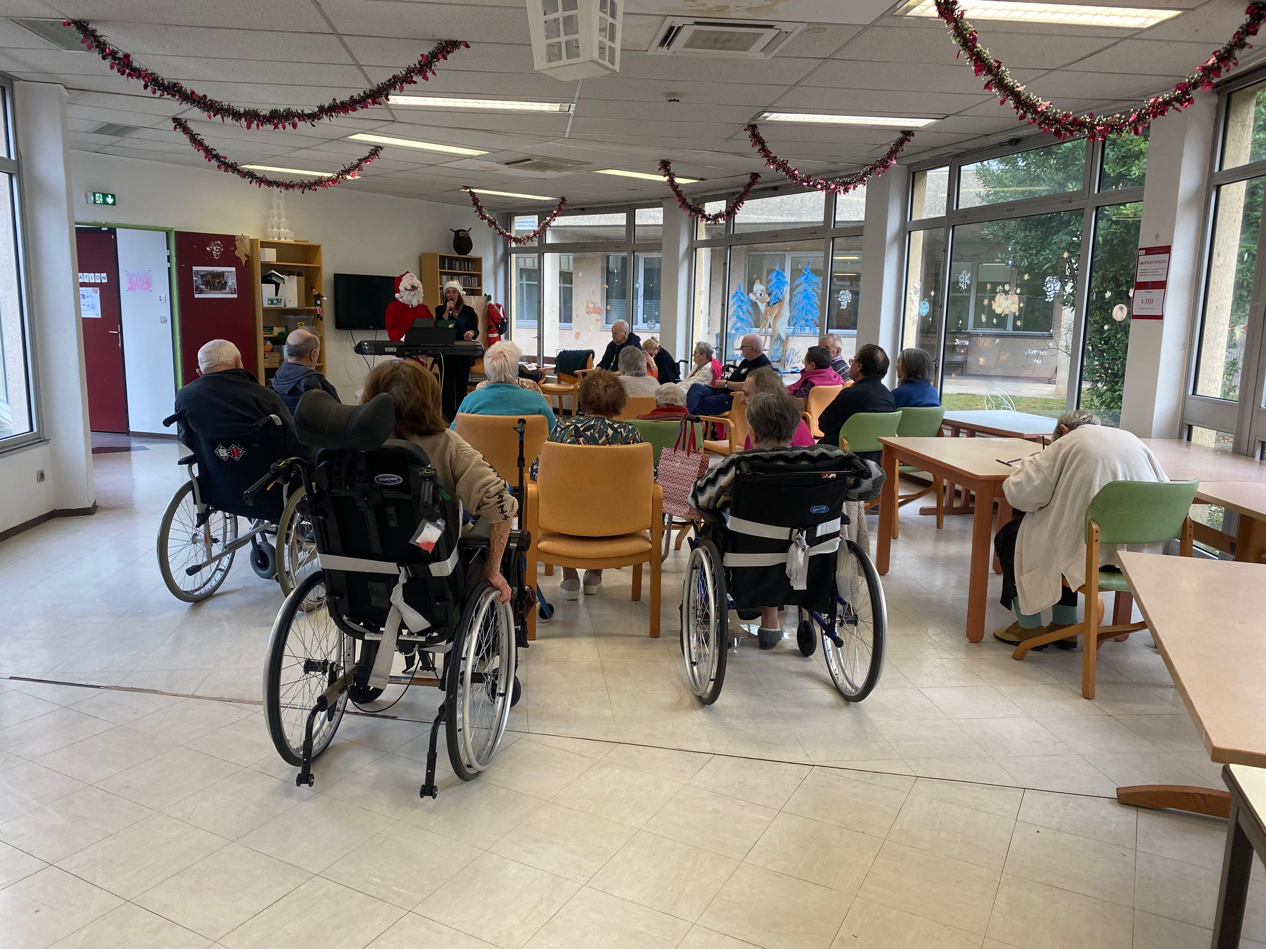  15.12.2025 - Animation Ehpad - concert Goness Blues - Photos NC (2)_0.jpeg (1.31 Mo)